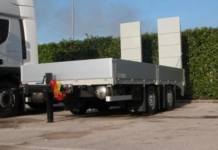 Rimorchio a Assi Ravvicinati per Trasporto Macchine Operatrici