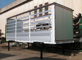 Cassa Mobile con Centina Sollevabile